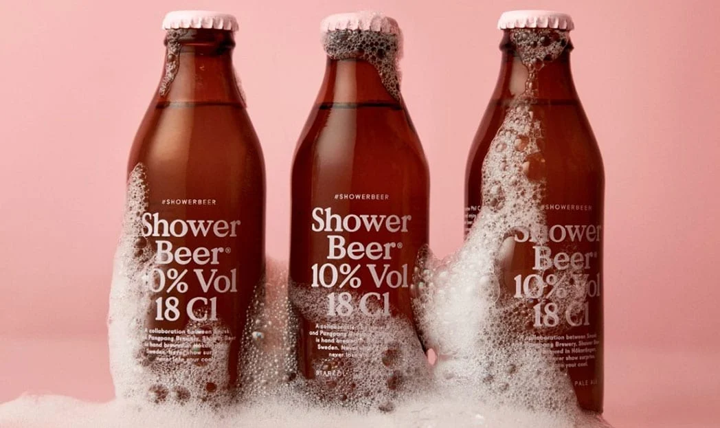 Cerveja Para Beber no Chuveiro e Que Serve de Condicionador