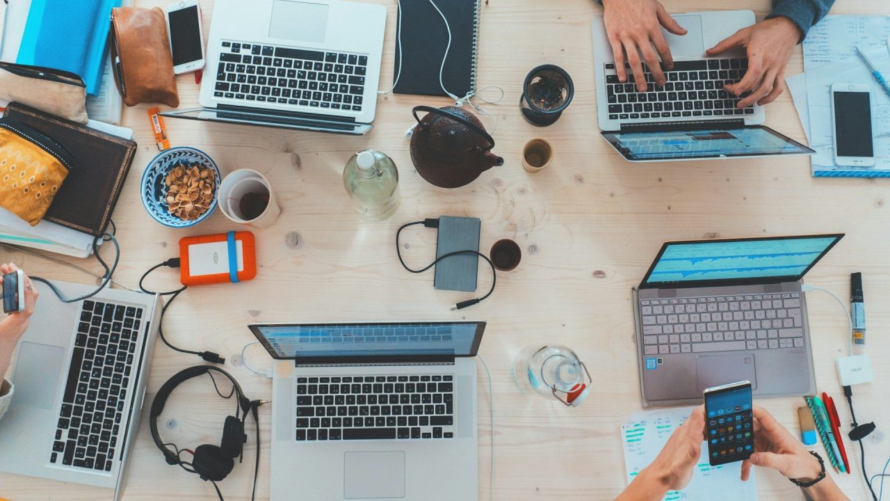 Otimização de sites existentes: 7 decisões que impactam confiança imediata